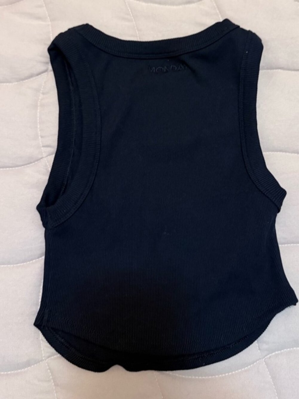 Black Ribbed Scoop Tank - Picture 2 of 2